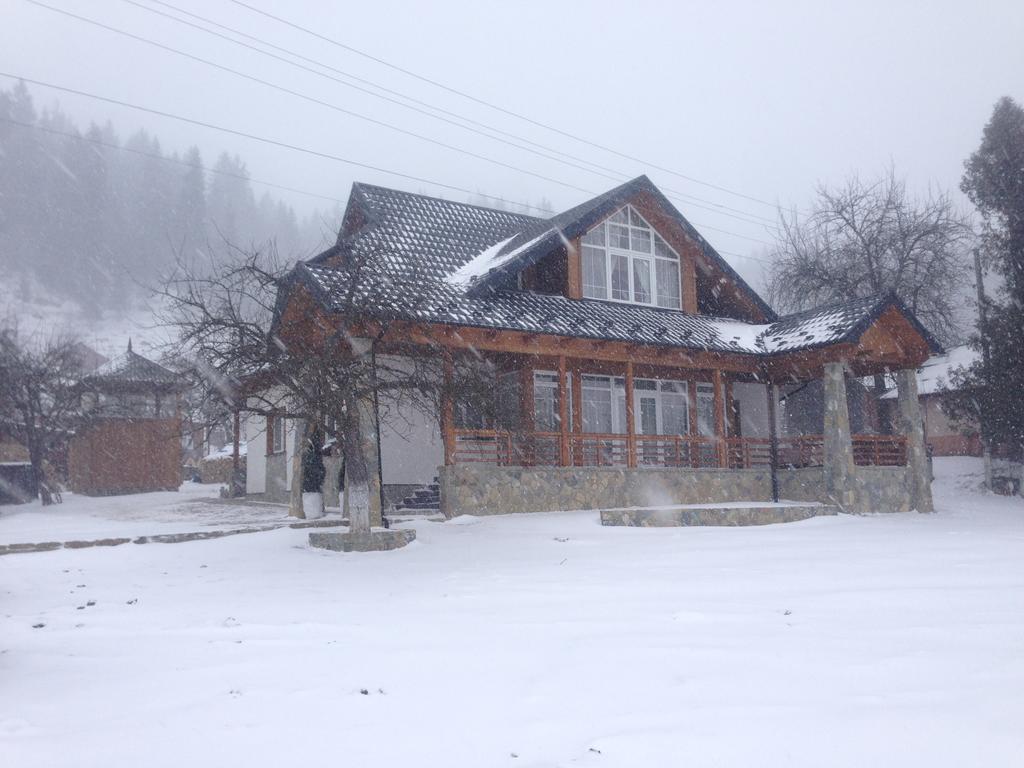 Cottage Familiya Wierchowina Zewnętrze zdjęcie