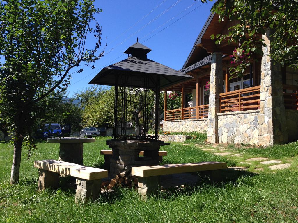 Cottage Familiya Wierchowina Zewnętrze zdjęcie