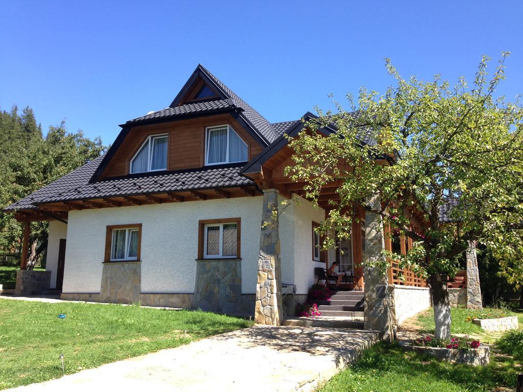Cottage Familiya Wierchowina Zewnętrze zdjęcie